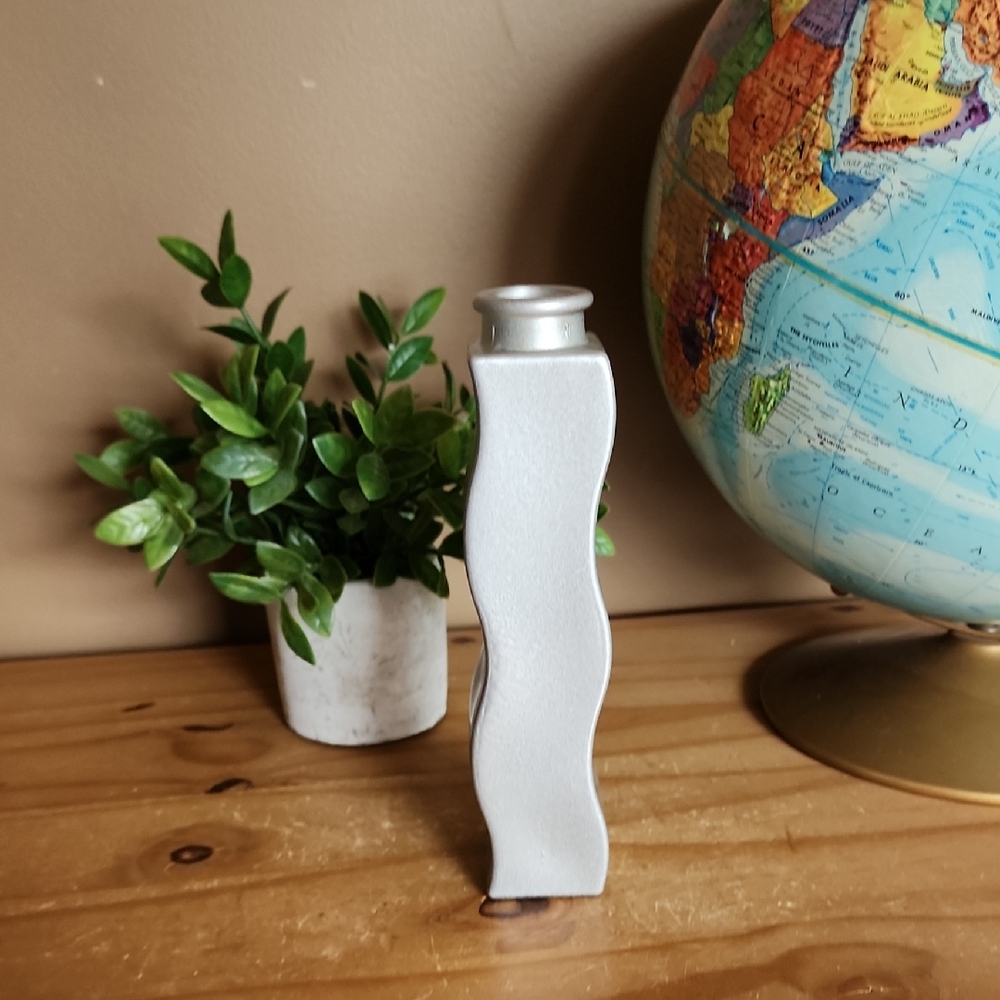 IKEA Skãmt Wavy Squiggle Silver Bud Vase